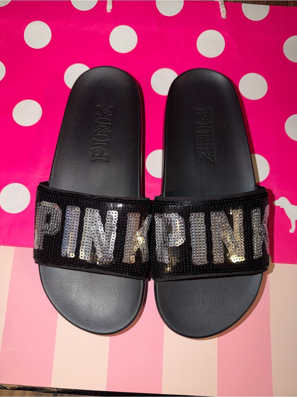 VS PINK Size MEDIUM 7/8 RARE HTF Bling Logo Slides.